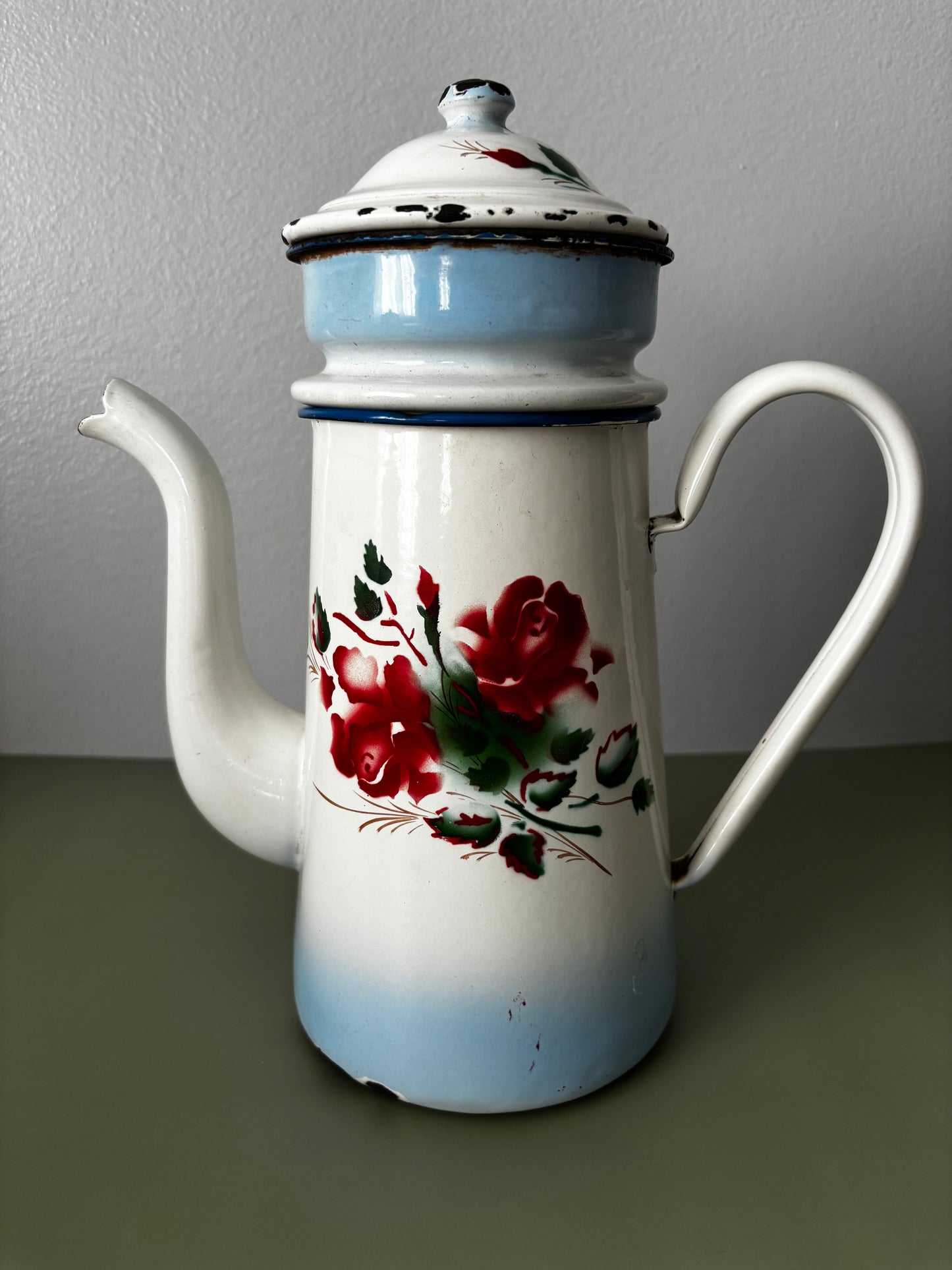 Cafetière émaillée décor fleuri Belles Trouvailles
