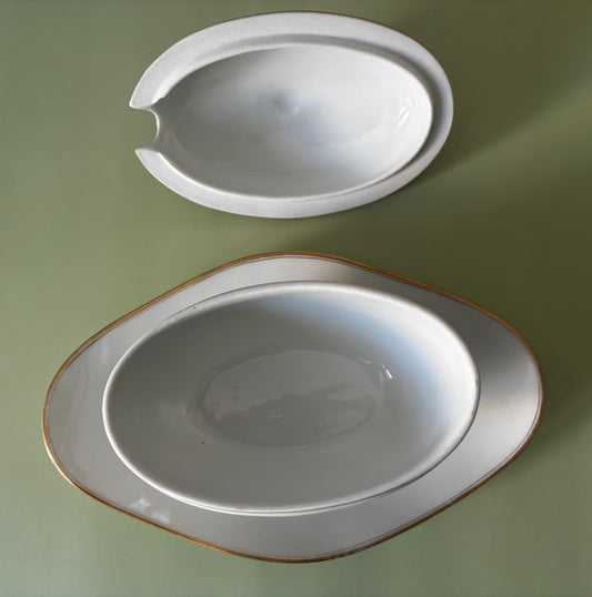 Saucière en porcelaine