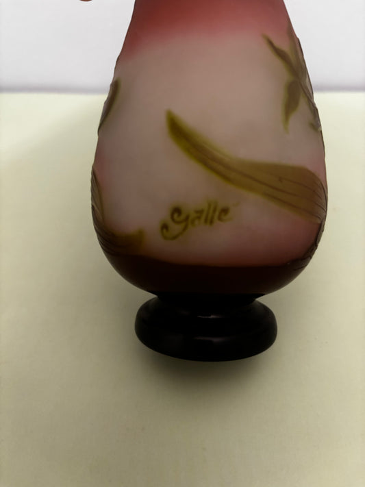 Vase Art Nouveau signé Gallé