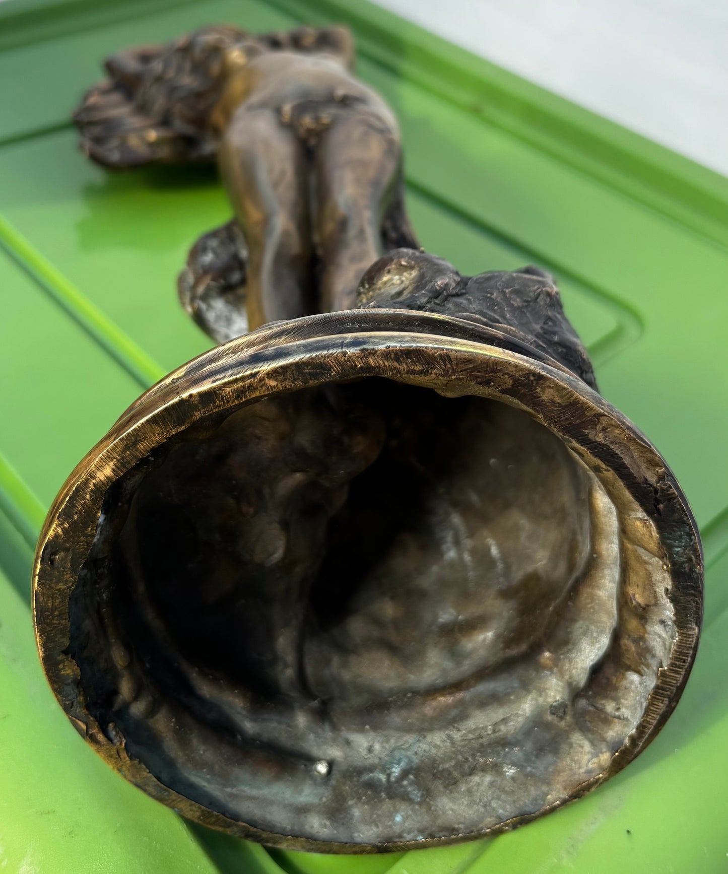 Statue en bronze Femme nue
