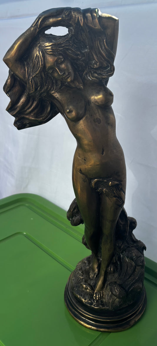Statue en bronze Femme nue