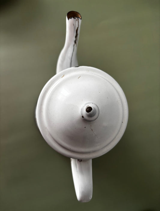 Cafetière émaillée blanche Belles Trouvailles