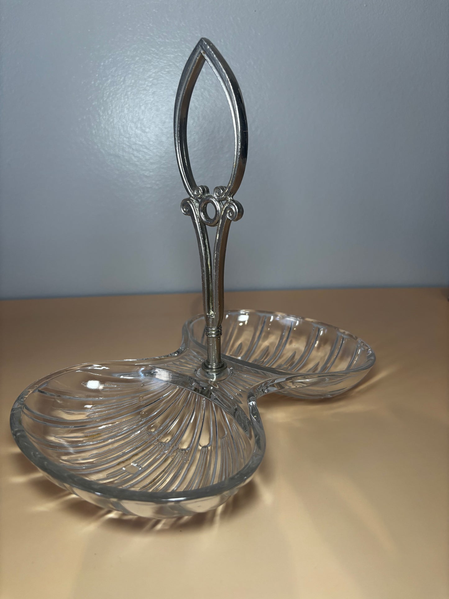 Serviteur en verre Belles Trouvailles