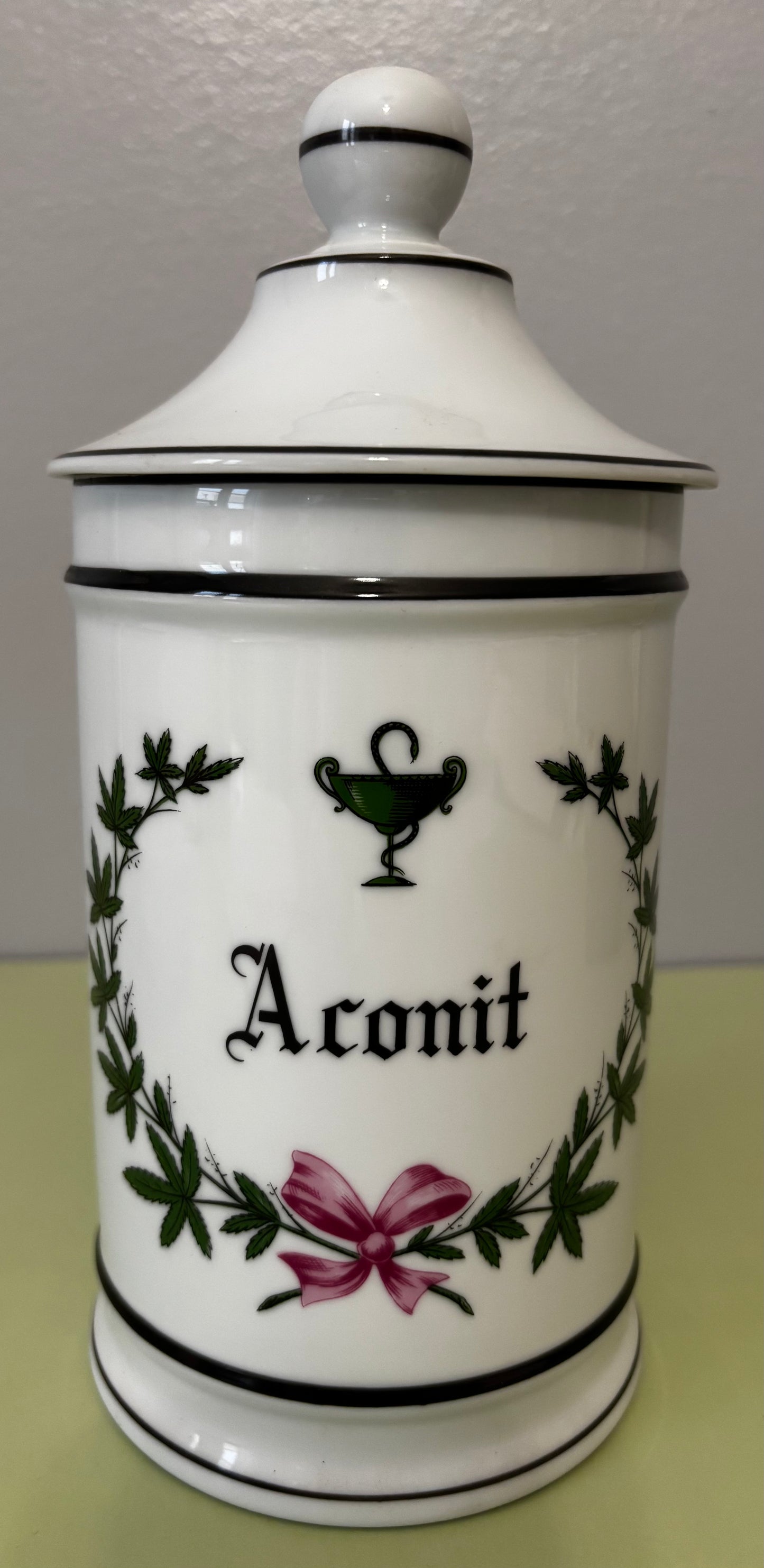 Pot à Pharmacie Aconit