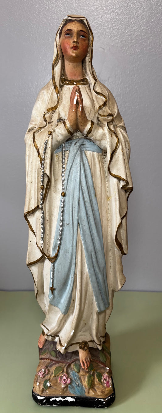 Statue de Vierge Notre Dame de Lourdes