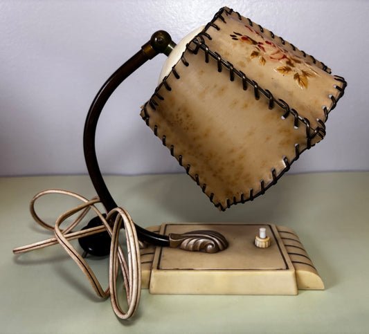 Lampe de chevet en bakélite
