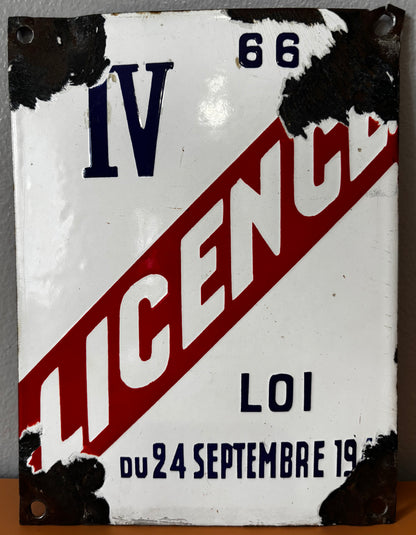 Plaque émaillée Licence IV