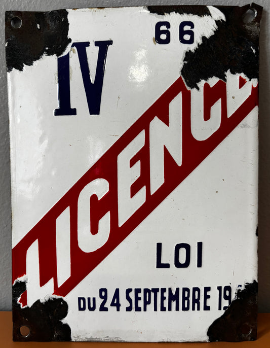 Plaque émaillée Licence IV