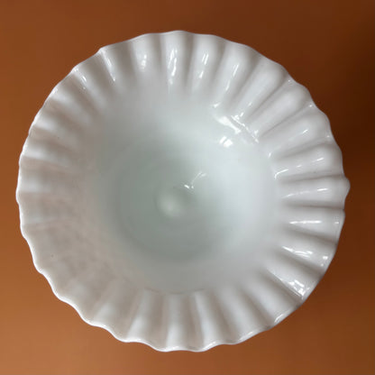 Coupe en opaline