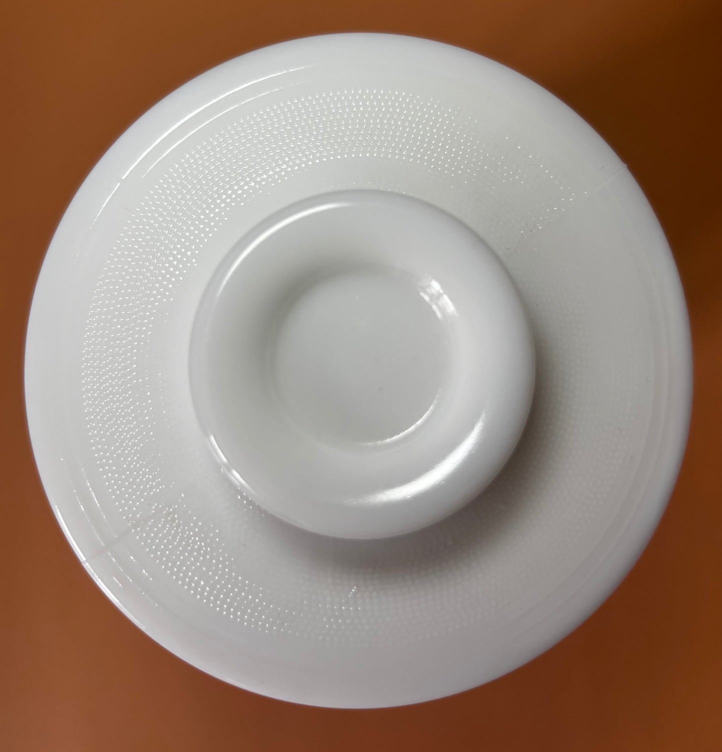 Pot à pharmacie en opaline