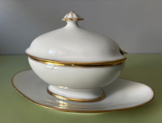 Saucière en porcelaine