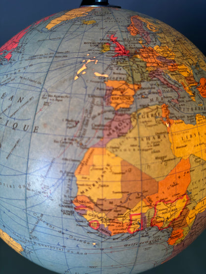 Globe terrestre années 60