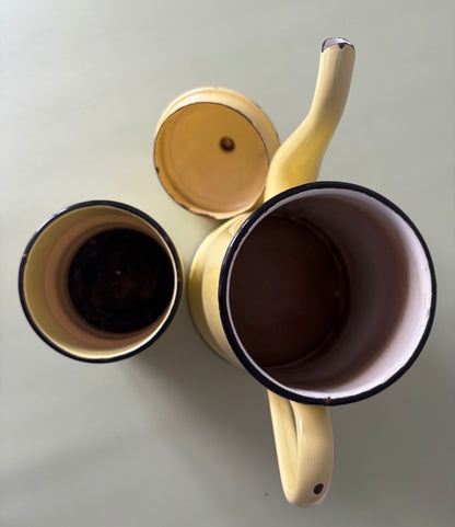 Cafetière émaillée
