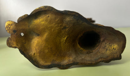 Ancien pied de meuble en bronze