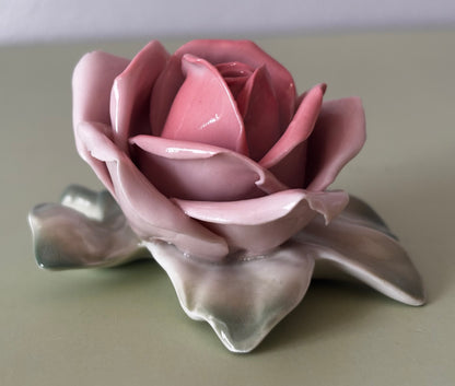 Rose en porcelaine