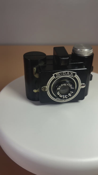Appareil photo Sidax avec étui en cuir
